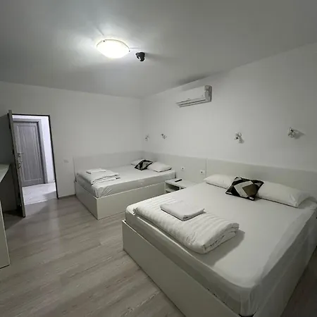 Continetal With Two Bed Apartment *