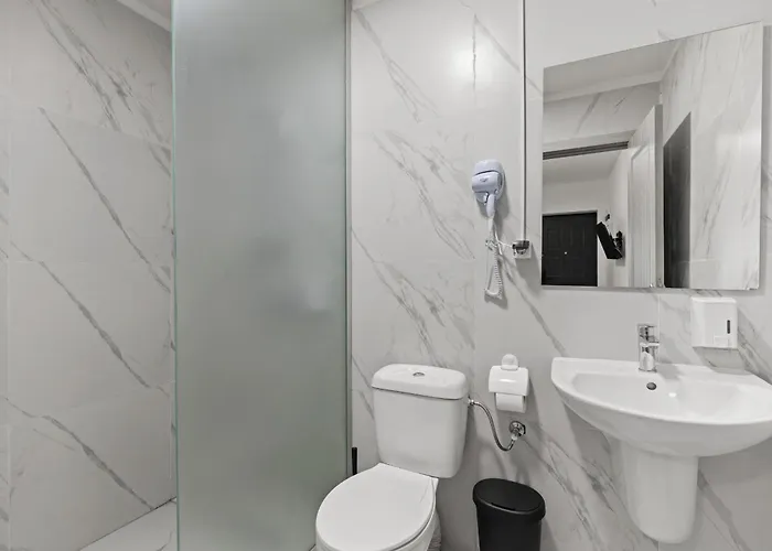 Continetal With Two Bed *