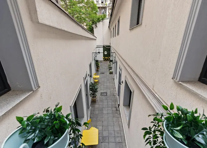 Continetal With Two Bed Bucharest