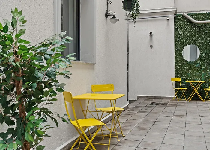 Continetal With Two Bed *